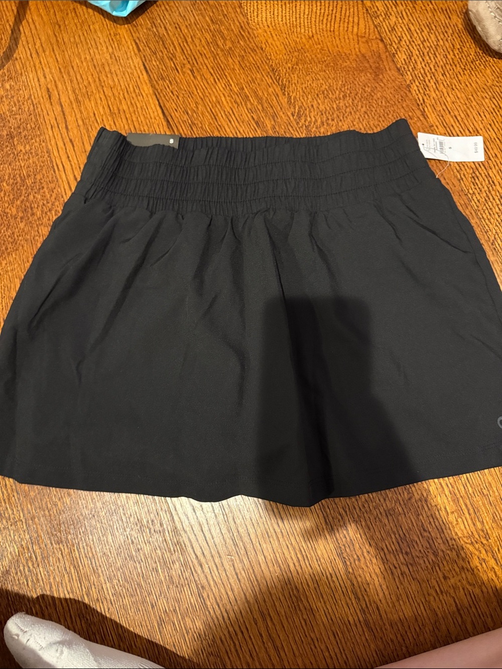 Gap fit runaround skirt